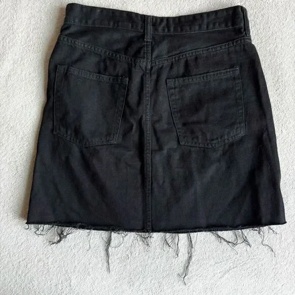 NWOT H&M Black Denim Raw Hem Mini Skirt - Picture 9 of 11